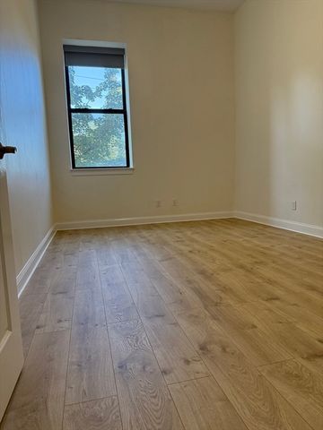 1022 Hancock St 111, Quincy, MA 02169