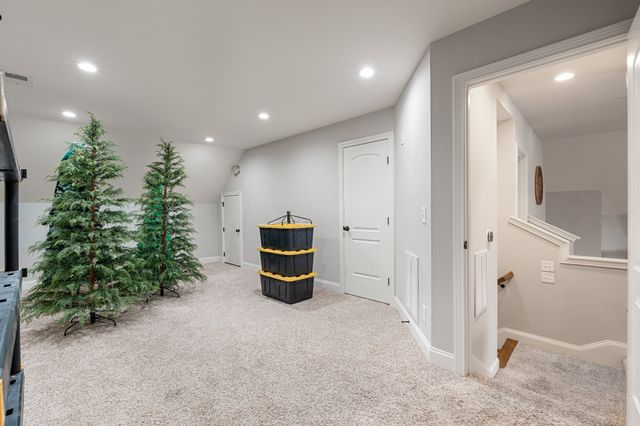 2726 Cherrydale Dr, Lebanon, TN 37087