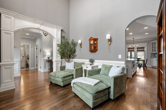 2726 Cherrydale Dr, Lebanon, TN 37087