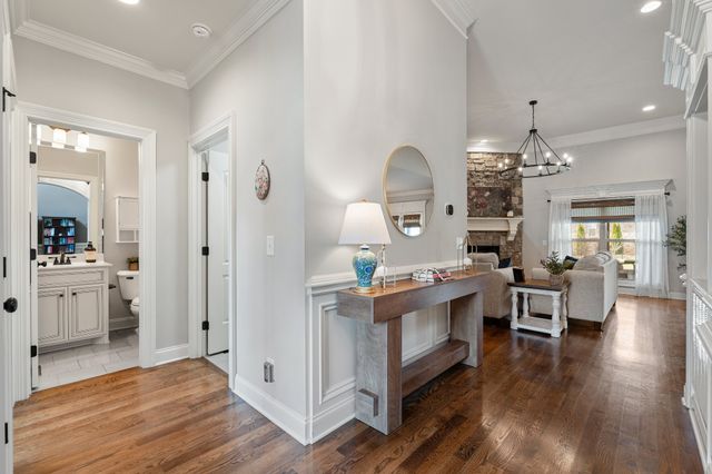 2726 Cherrydale Dr, Lebanon, TN 37087