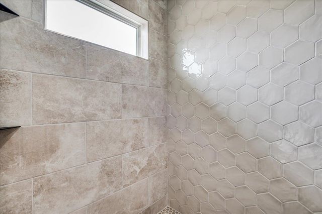 178 S Wellcrest Ct., Wichita, KS 67052