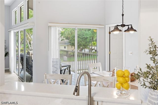 2860 Citrus Lake DR R204, Naples, FL 34109