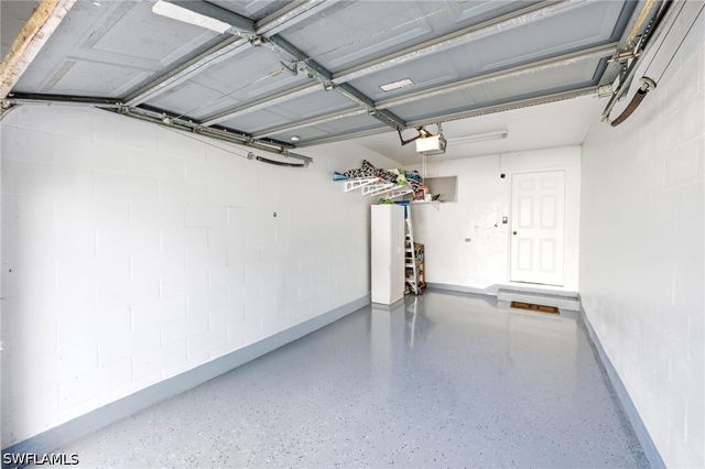 2860 Citrus Lake DR R204, Naples, FL 34109