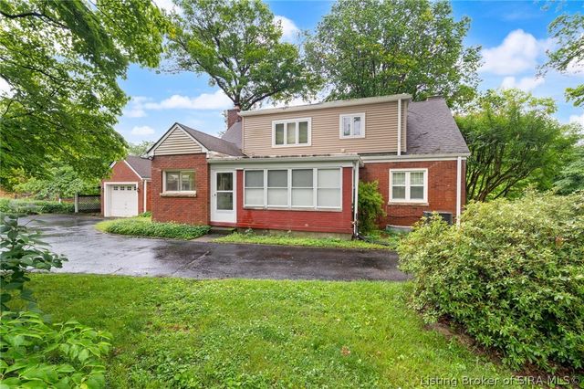1823 Utica Pike, Jeffersonville, IN 47130