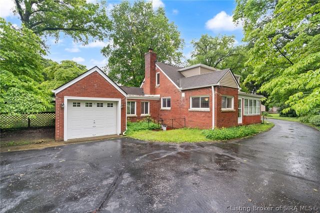 1823 Utica Pike, Jeffersonville, IN 47130