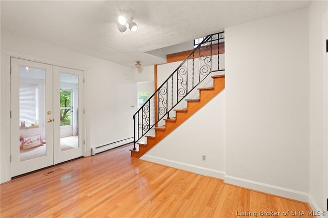1823 Utica Pike, Jeffersonville, IN 47130