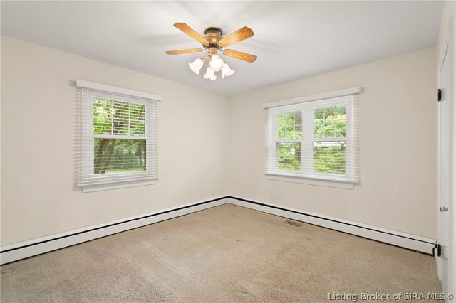 1823 Utica Pike, Jeffersonville, IN 47130