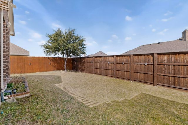 2349 Emerald Lake Lane, Little Elm, TX 75068