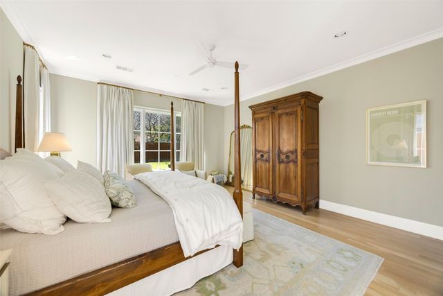 6711 Robin Road, Dallas, TX 75209