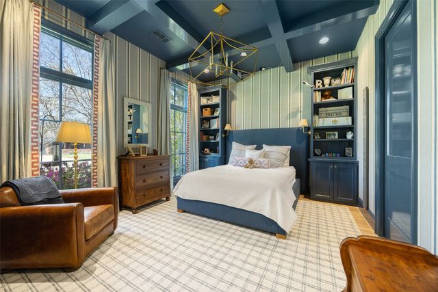 6711 Robin Road, Dallas, TX 75209