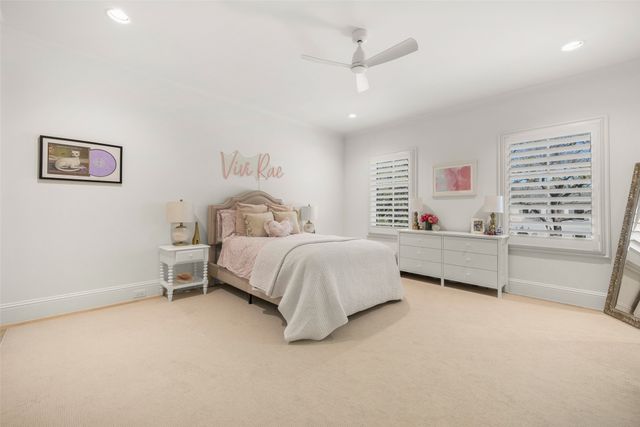 6711 Robin Road, Dallas, TX 75209