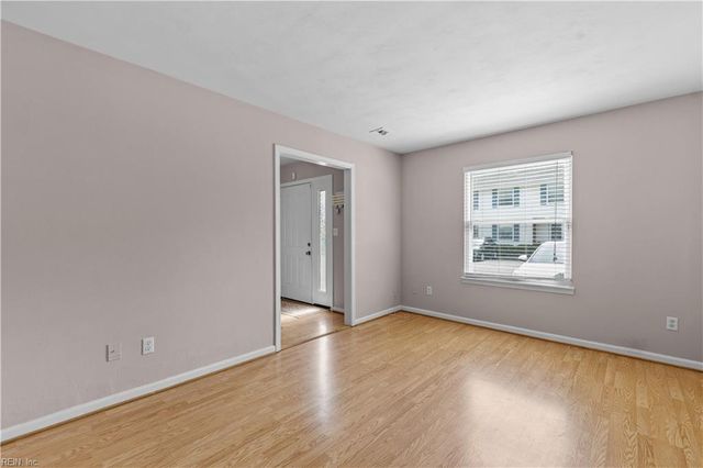 414 9th ST, Virginia Beach, VA 23451