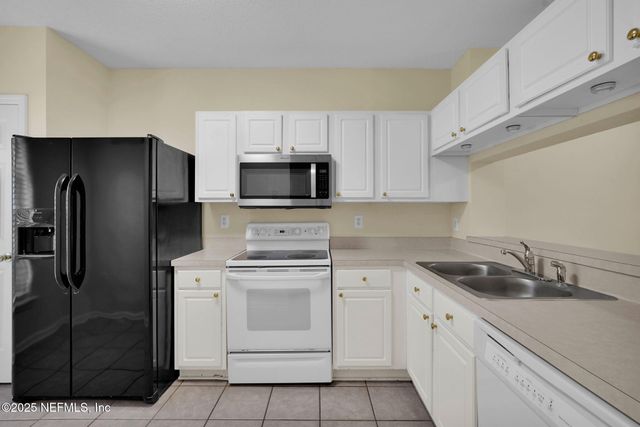 12311 KENSINGTON LAKES Drive, 1305, Jacksonville, FL 32246