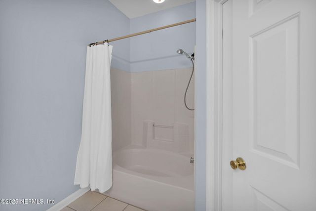 12311 KENSINGTON LAKES Drive, 1305, Jacksonville, FL 32246