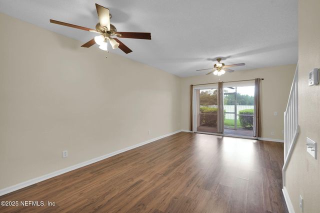 12311 KENSINGTON LAKES Drive, 1305, Jacksonville, FL 32246