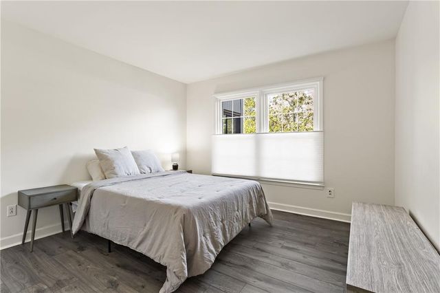 53 La Rue Place NW, Atlanta, GA 30327