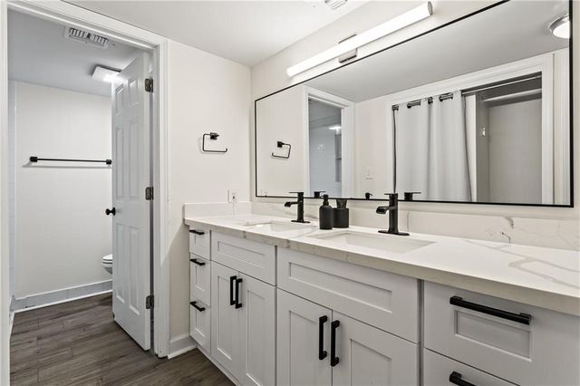 53 La Rue Place NW, Atlanta, GA 30327