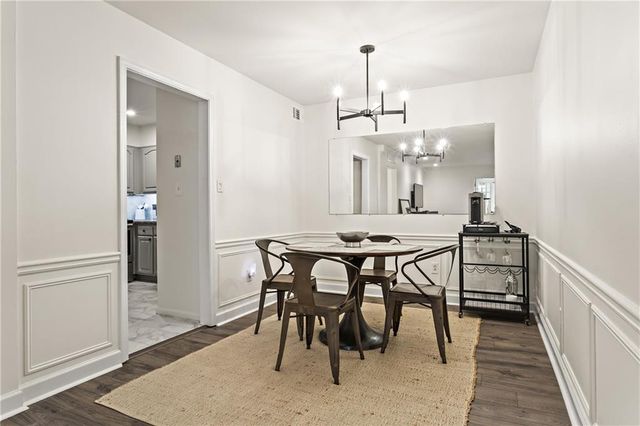 53 La Rue Place NW, Atlanta, GA 30327