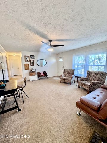 9202 Strawberry Plains Pike, Strawberry Plains, TN 37871