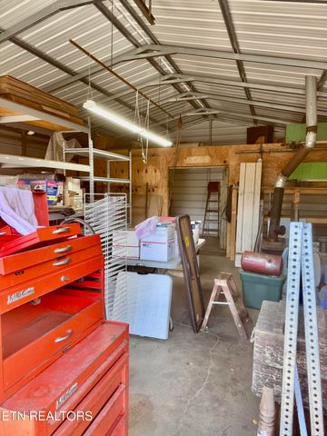 9202 Strawberry Plains Pike, Strawberry Plains, TN 37871