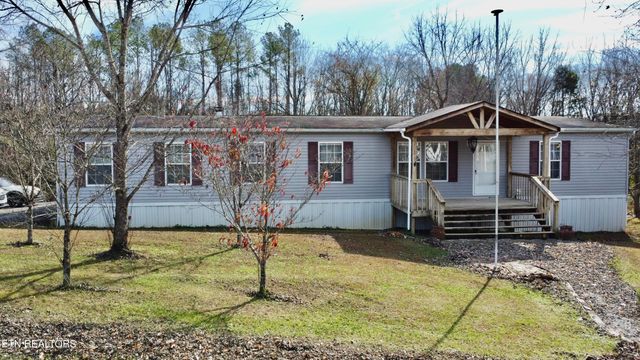 9202 Strawberry Plains Pike, Strawberry Plains, TN 37871