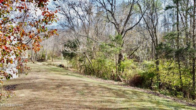 9202 Strawberry Plains Pike, Strawberry Plains, TN 37871