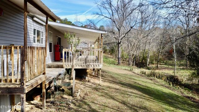 9202 Strawberry Plains Pike, Strawberry Plains, TN 37871