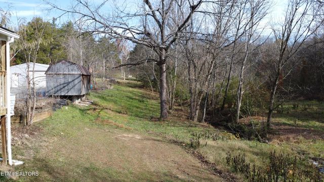 9202 Strawberry Plains Pike, Strawberry Plains, TN 37871