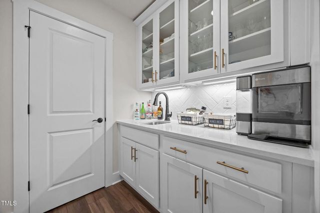 232 Duncan Creek Drive, Lillington, NC 27546