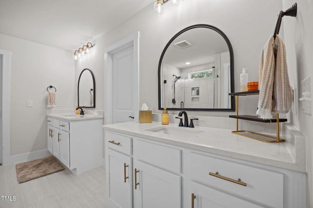 232 Duncan Creek Drive, Lillington, NC 27546