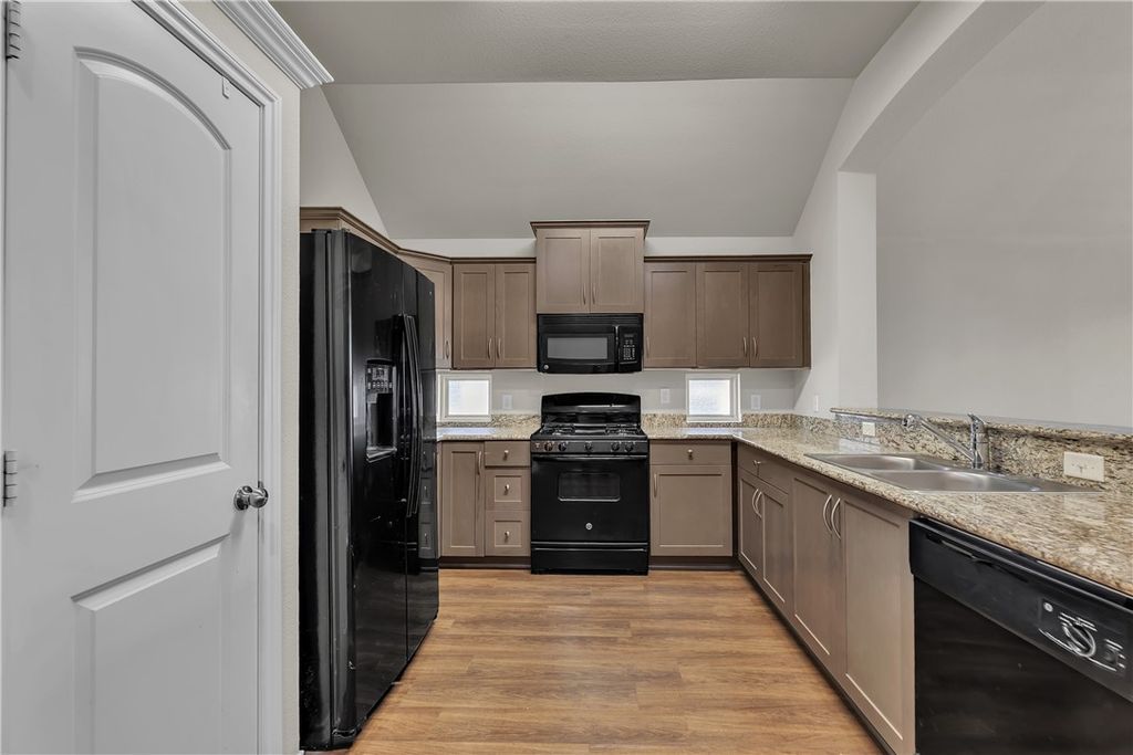 5245 Sagewood Drive, College Station, TX 77845 — photo 5
