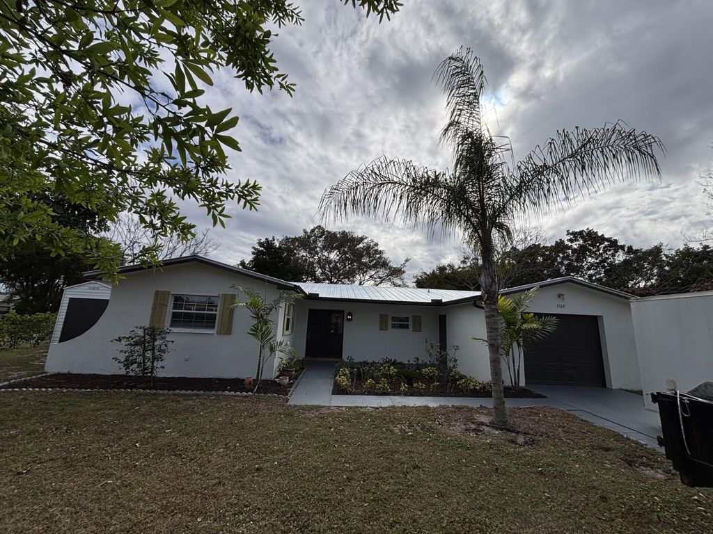 1160 SE 12th Street, Stuart, FL 34996