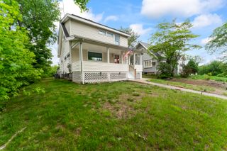 27 Pauline Street, Trumbull, CT 06611