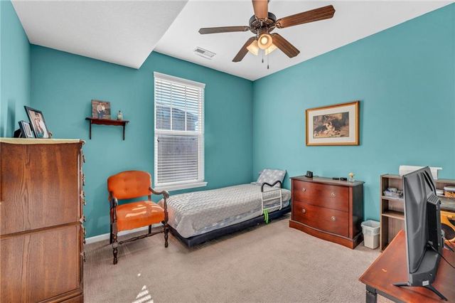 615 N Pennycress Drive, Lawrence, KS 66049