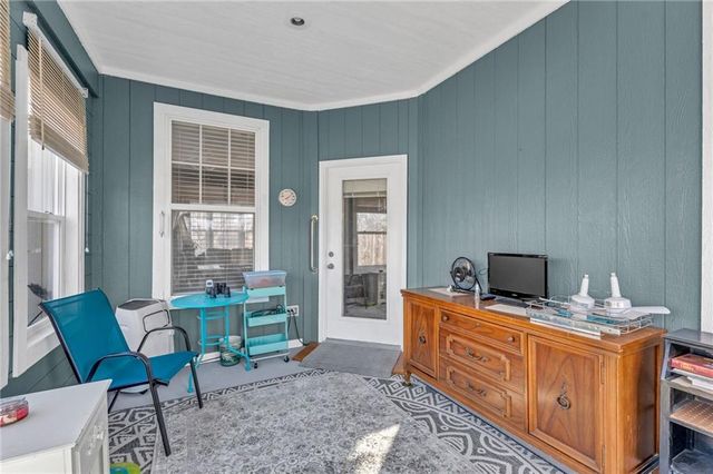 615 N Pennycress Drive, Lawrence, KS 66049