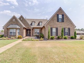 4546 CRADDLE HILL DR, Bartlett, TN 38002