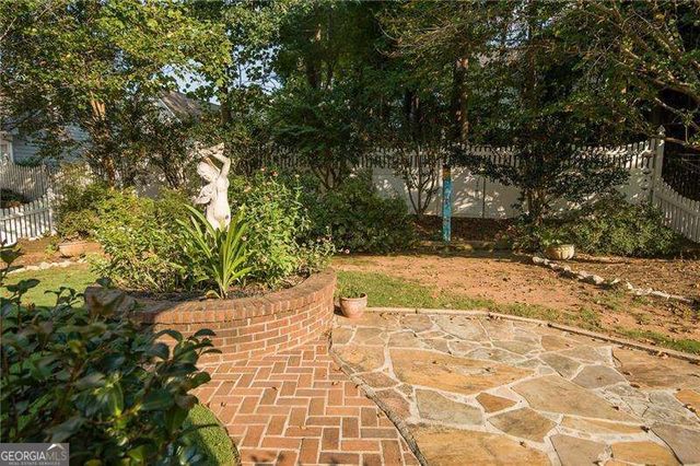 1948 Briar Pond Way, Marietta, GA 30066