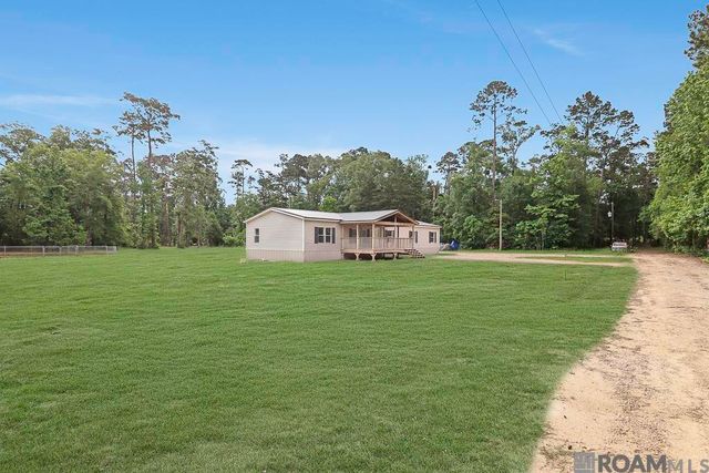 30288 Pine Alley Rd, Springfield, LA 70462