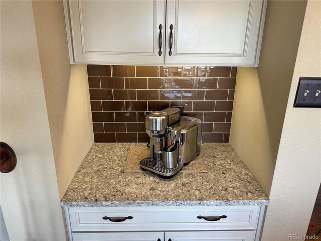 9818 Foxhill Circle, Highlands Ranch, CO 80129