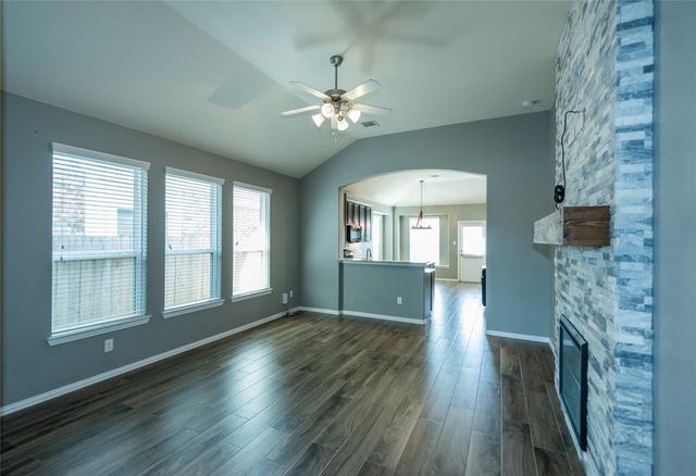 5306 Windy Plantation Drive, Brookshire, TX 77423