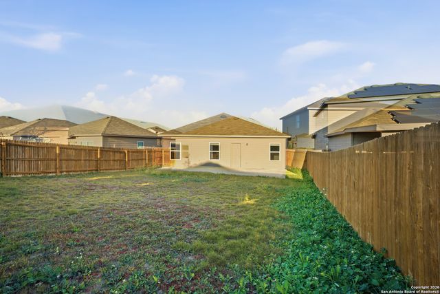 14651 Latigo, Elmendorf, TX 78112