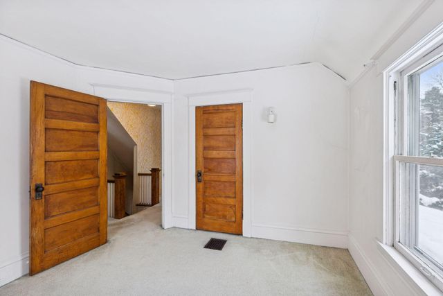 2470 Beverly Road, Saint Paul, MN 55104