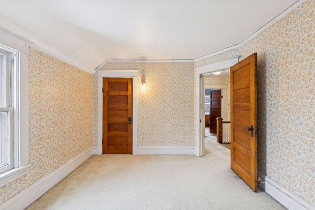 2470 Beverly Road, Saint Paul, MN 55104