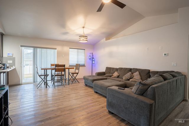 808 E Ave J, Jerome, ID 83338