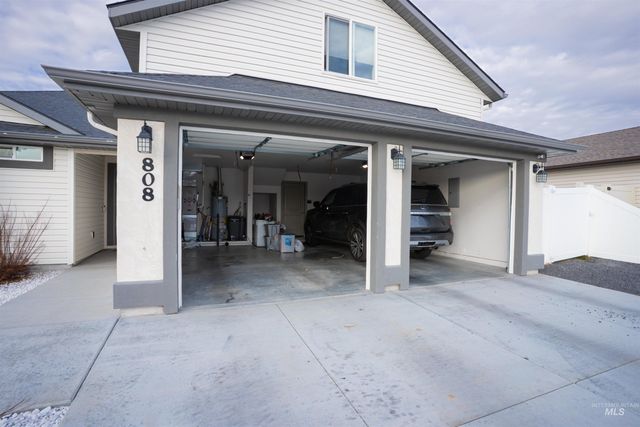 808 E Ave J, Jerome, ID 83338