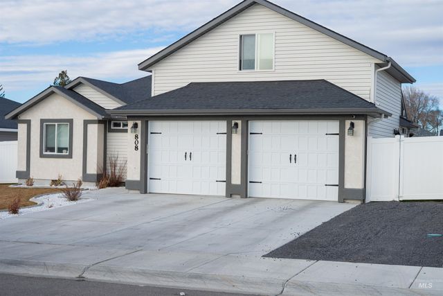 808 E Ave J, Jerome, ID 83338