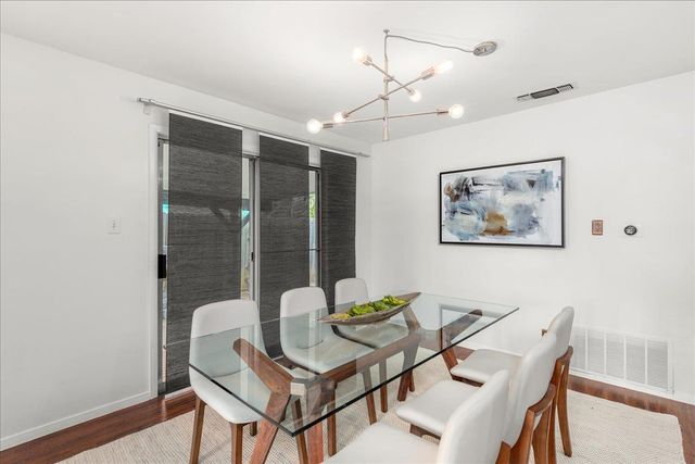 5108 Emerald Forest DR, Austin, TX 78745