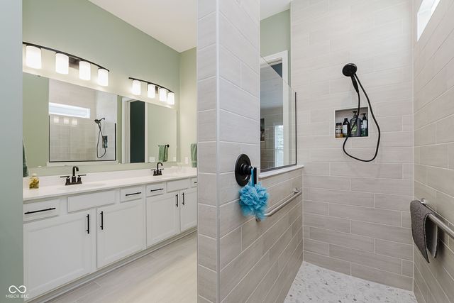 10725 Crum Court, Fishers, IN 46037