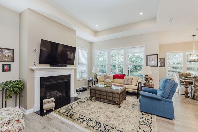 10725 Crum Court, Fishers, IN 46037