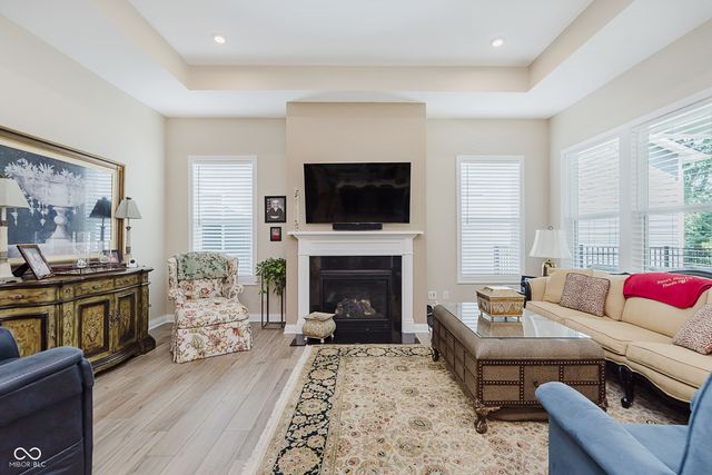 10725 Crum Court, Fishers, IN 46037